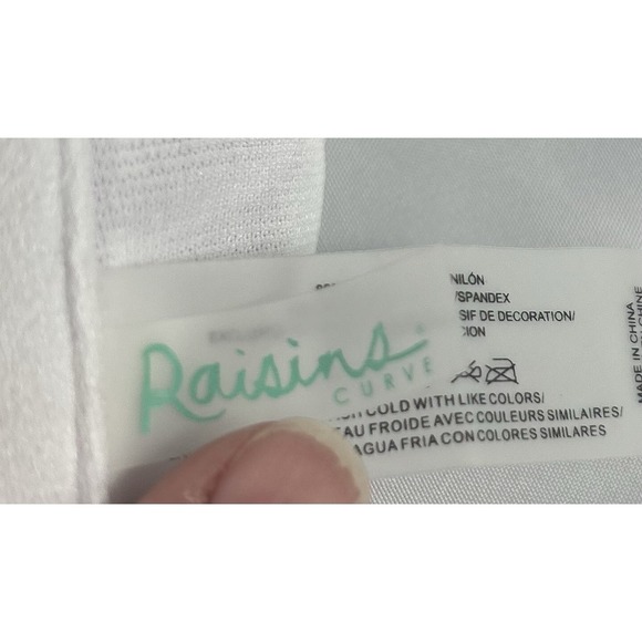 Raisin Curves Bikini Top/Sports Bra Marroon‎ White Cups No Wire Size 22w - Picture 7 of 9